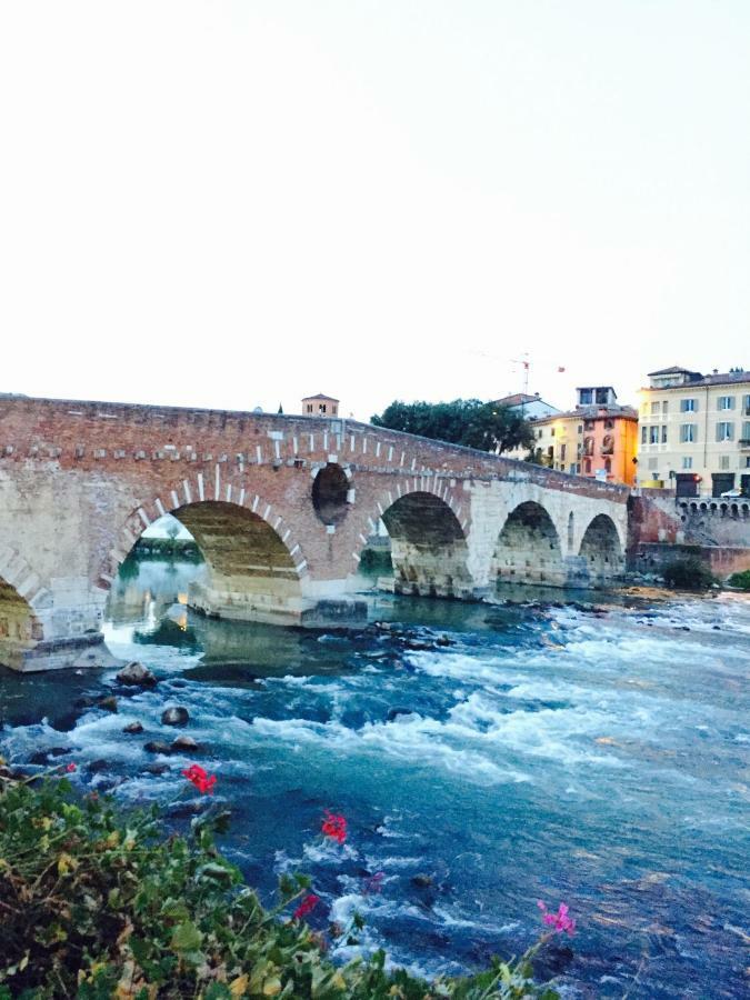 Casa Al Teatro Lägenhet Verona Exteriör bild